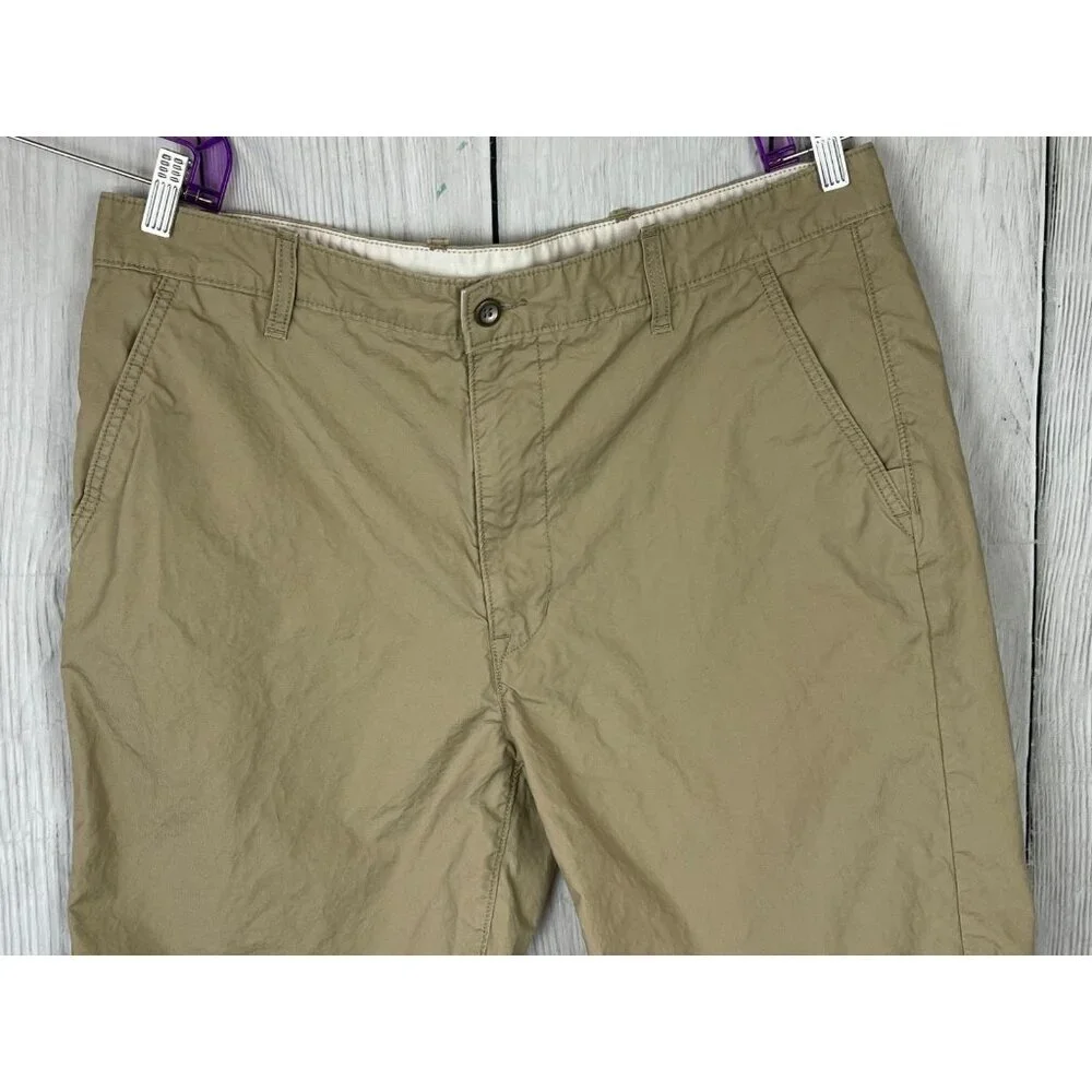 Levis men khaki